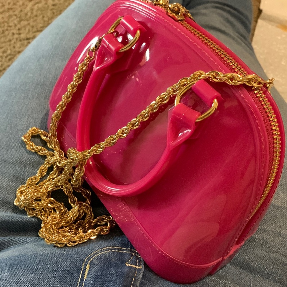 crossbody bag or small bag